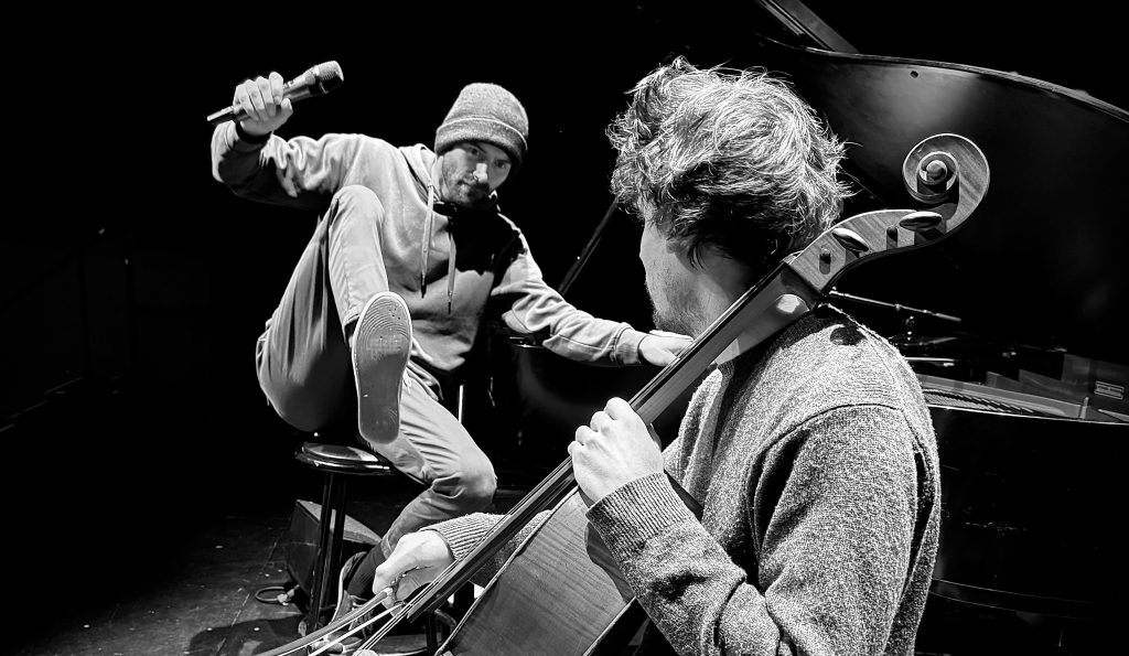 Chant, piano et violoncelle Jack Simard et Stann Duguet